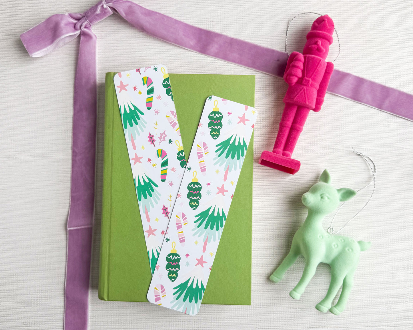 Bright Christmas Tree Pattern Bookmark