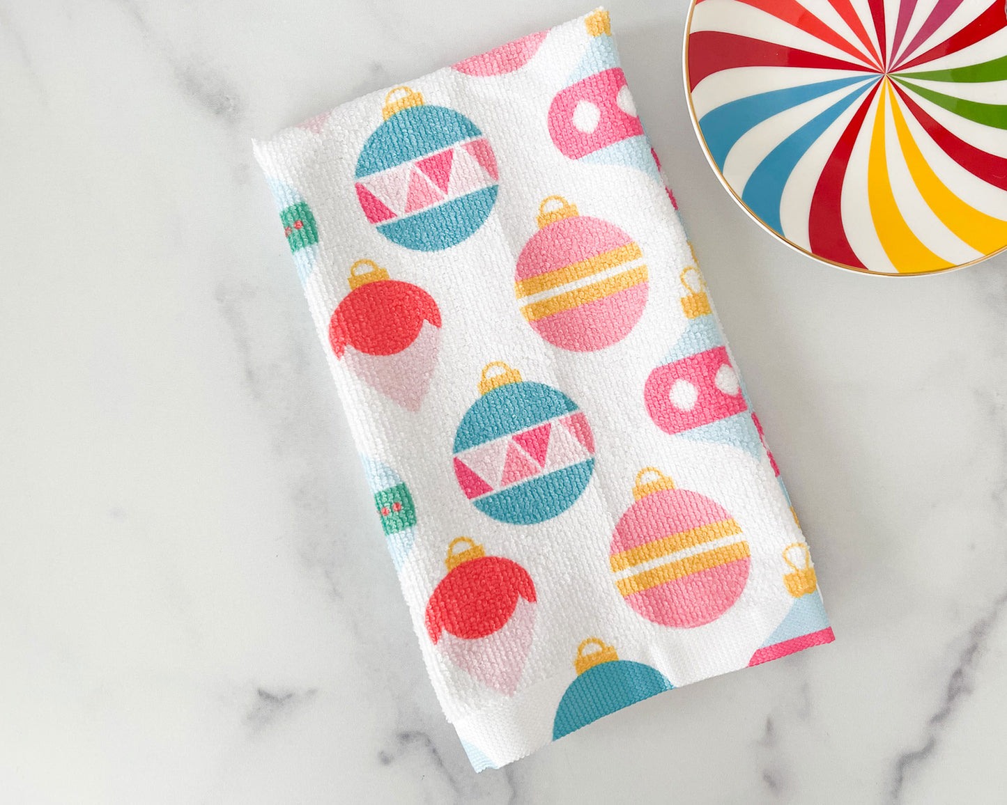 ornament pattern christmas hand towel, vintage ornaments, holiday decor, meredith collie paper