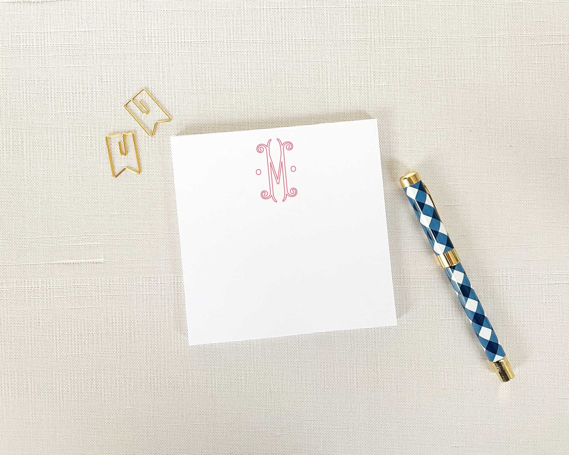 elegant single initial outline monogram, personalized square notepad, meredith collie paper